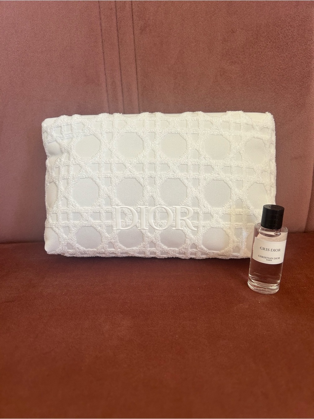 New in Box DIOR Quilter White Cosmetic Pouch Bag